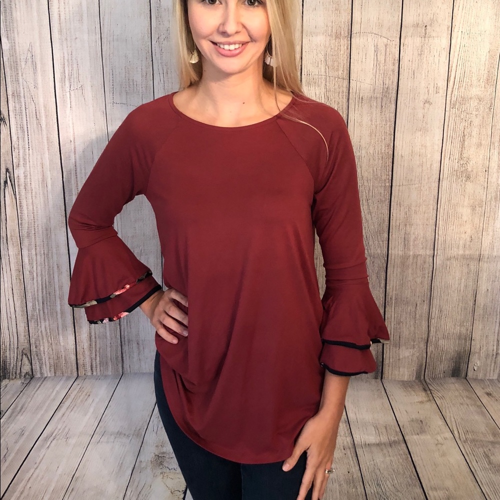 Bell sleeve top